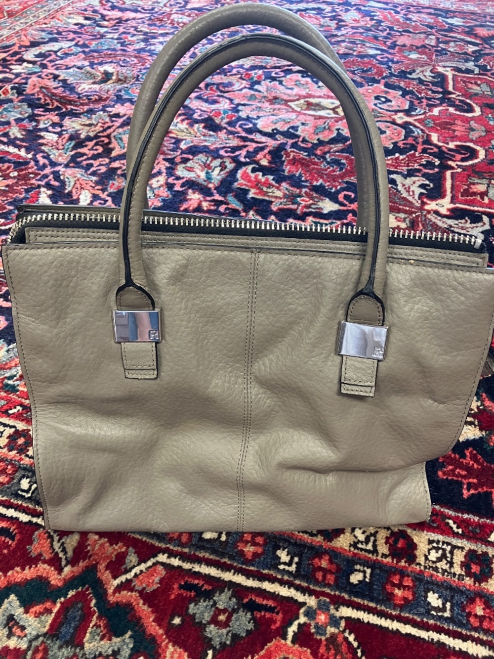 Vintage Reiss Soft Lamb Leather Grey Handbag in Excellent Condition.